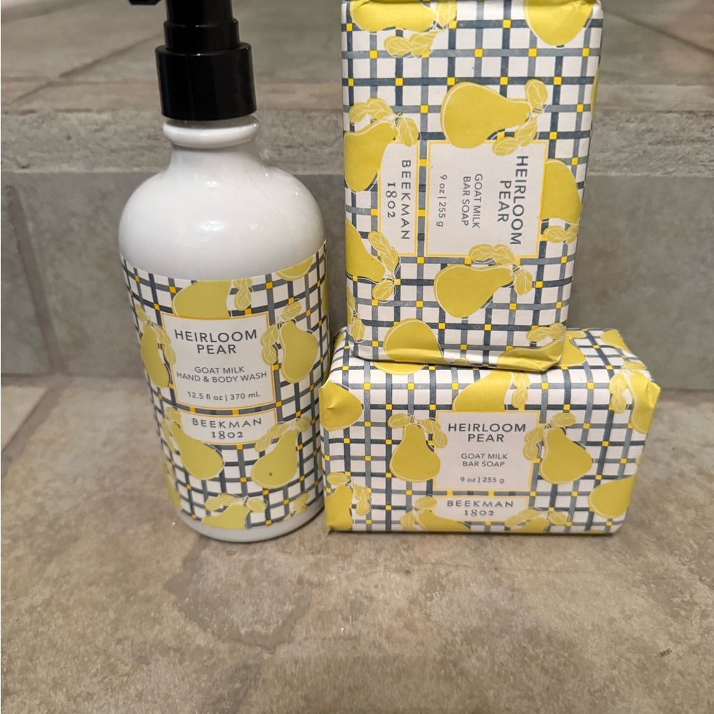 Beekman 1802 Heirloom Pear Hand Soap - White and Yellow